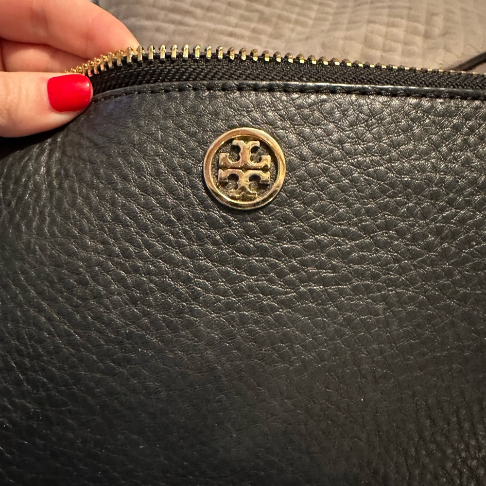 Tory Burch Black Leather Wristlet